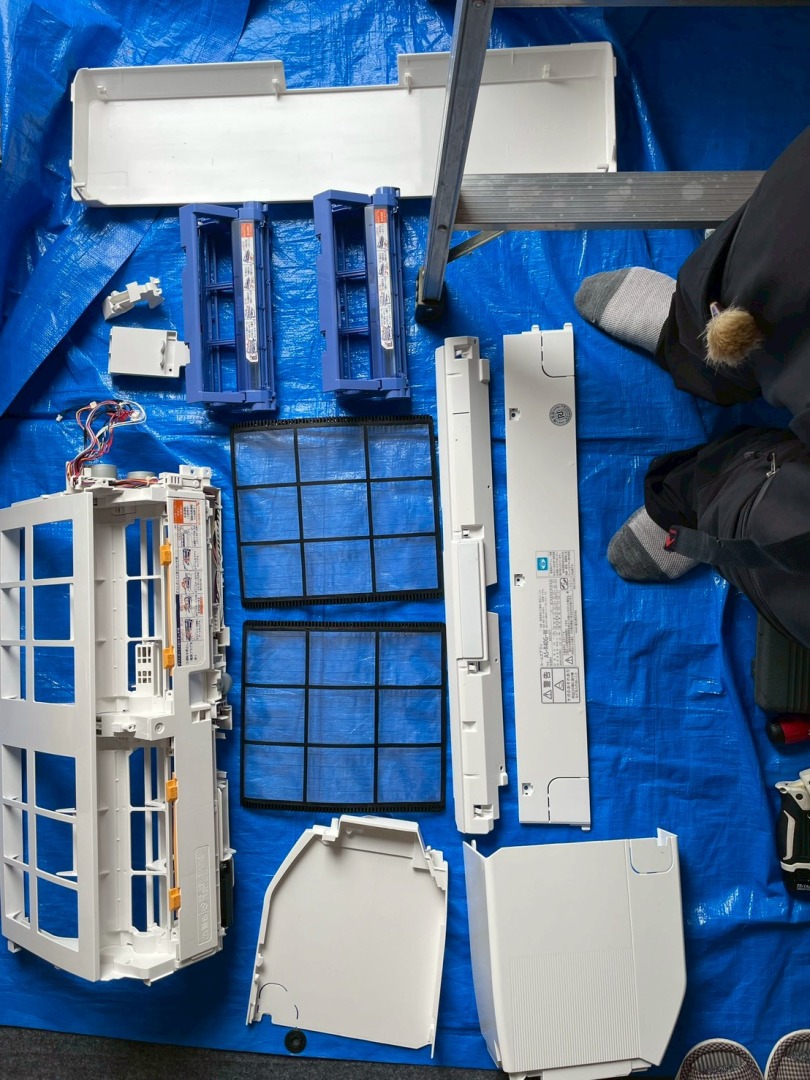 エアコン内部まで徹底洗浄した施工写真